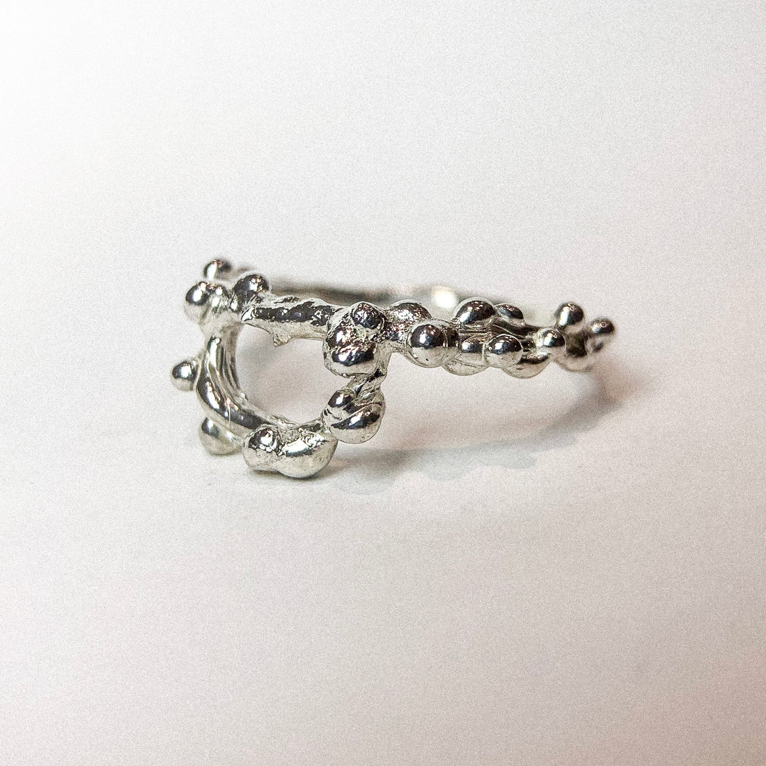 ORGANIC SPINE SILVER RING