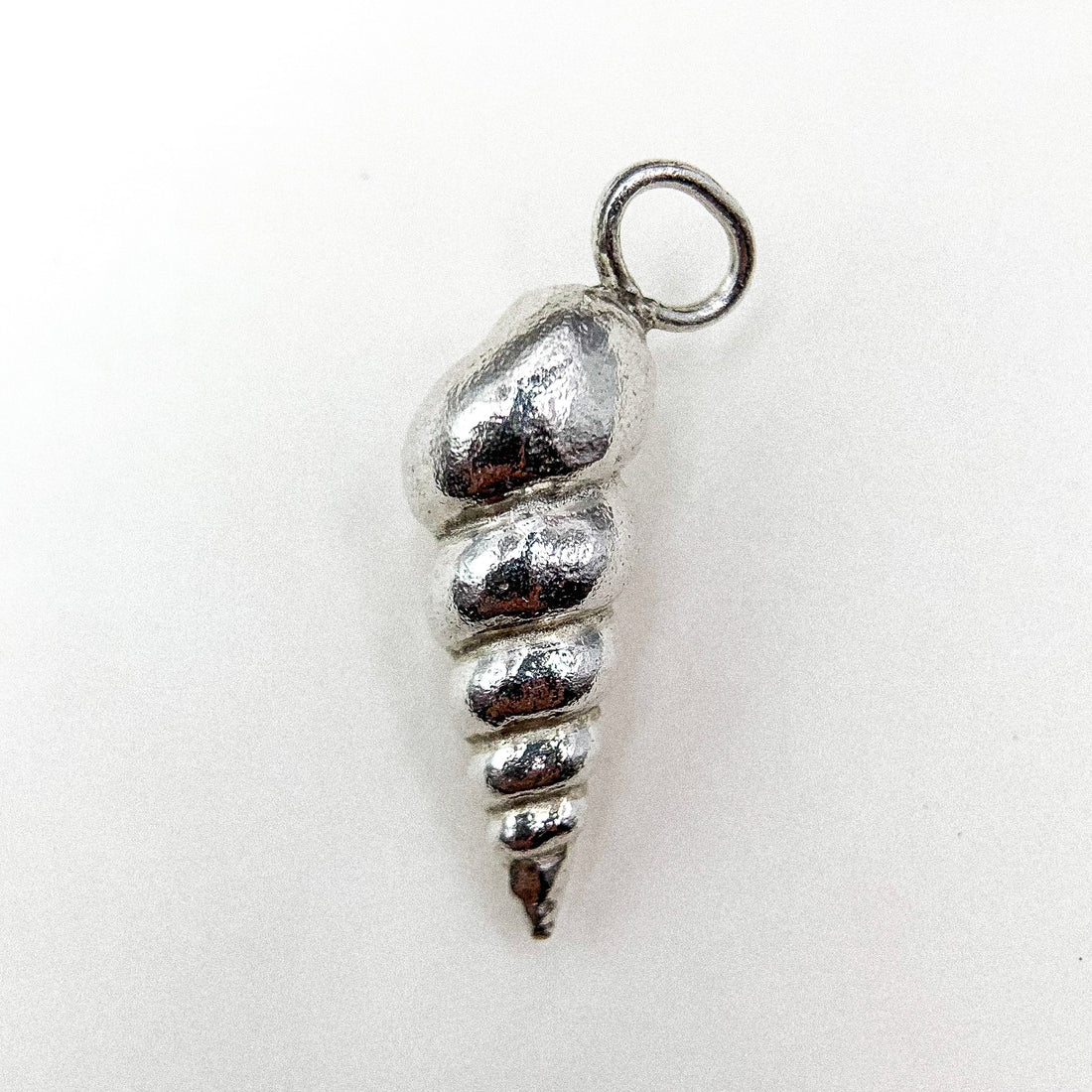 CONCH SILVER PENDANT