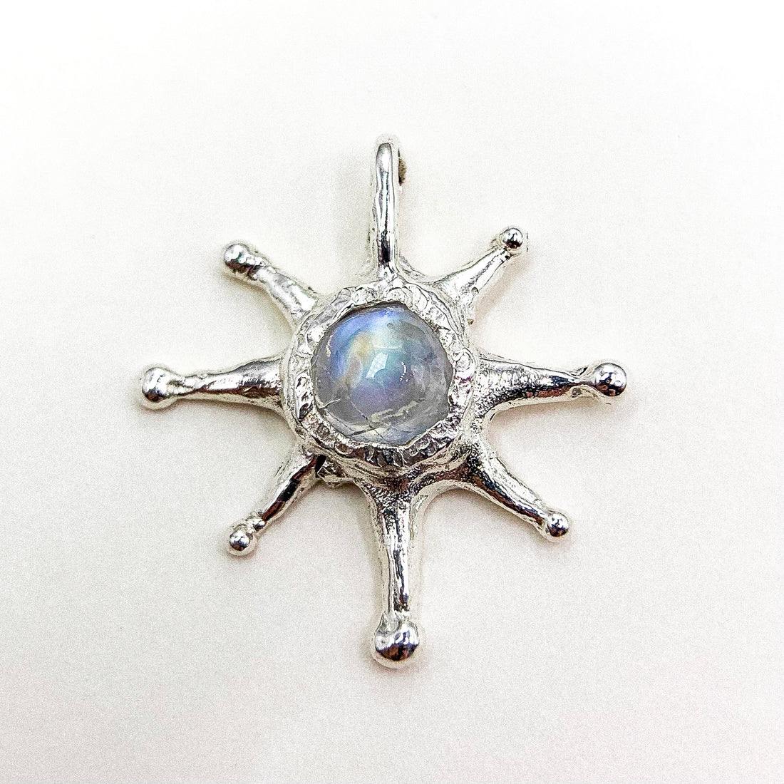 MOONSTONE SUN SILVER PENDANT