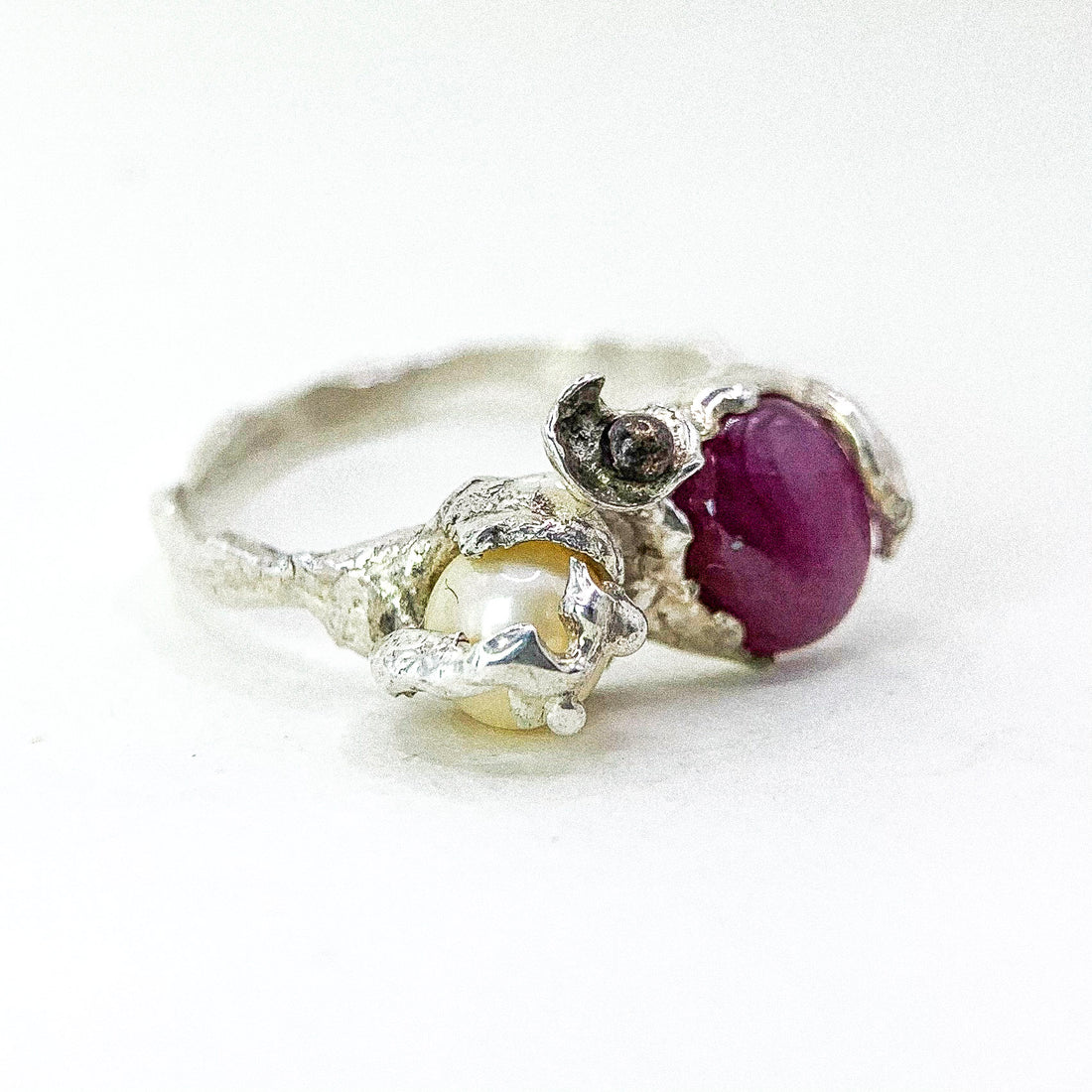 RUBY & PEARL SILVER RING
