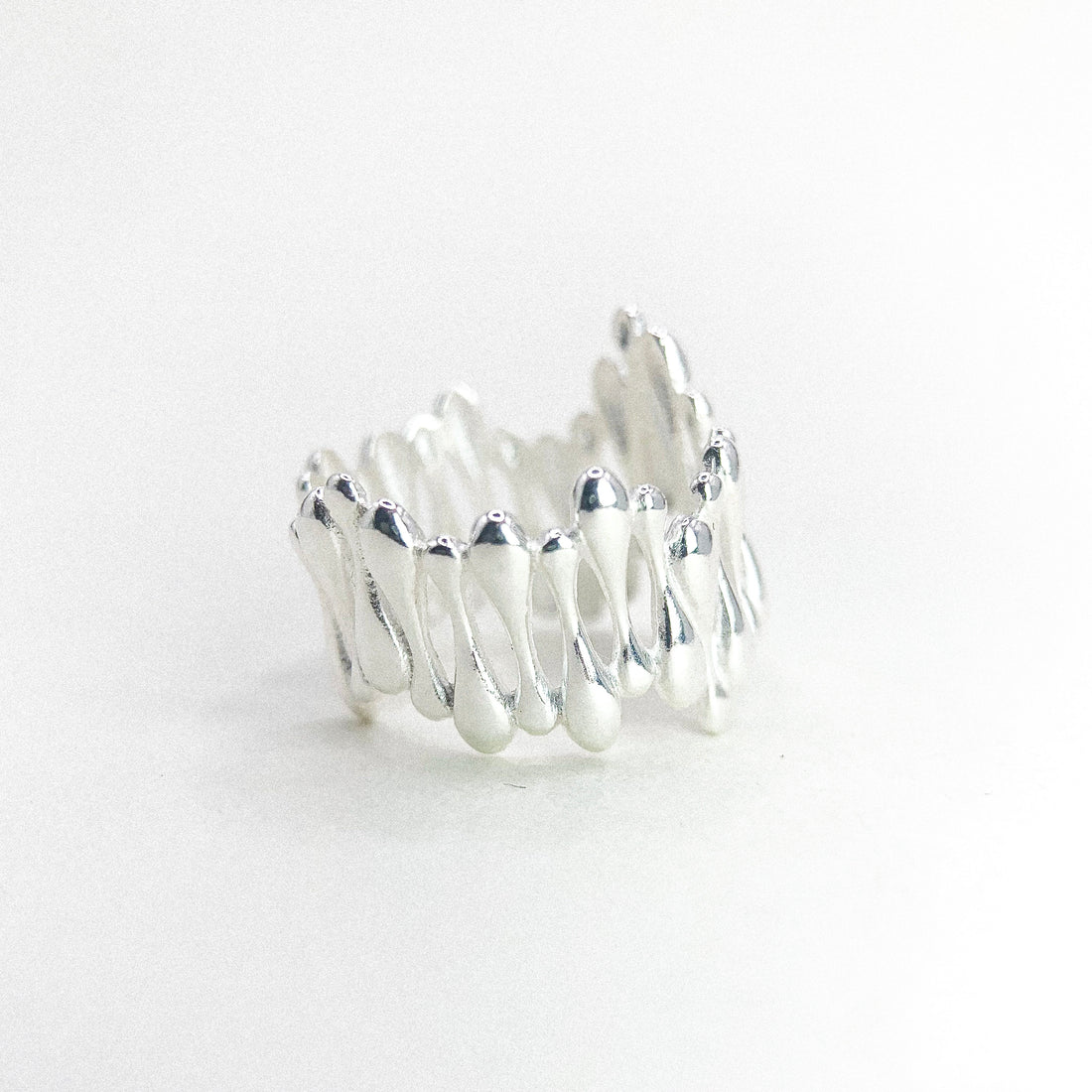 METAL WAVE SILVER RING