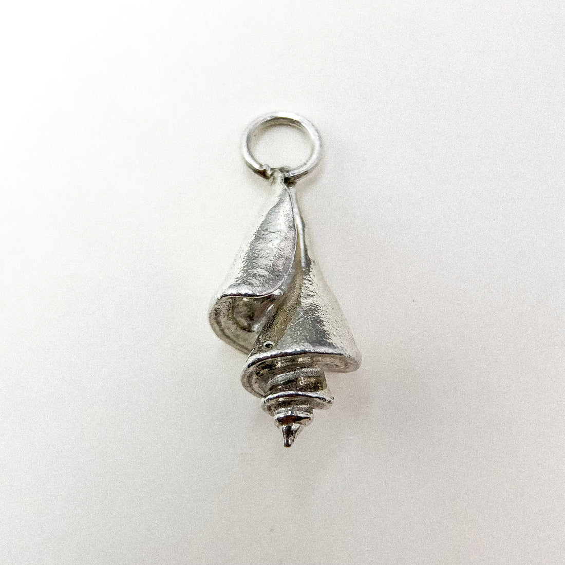 SPIRAL SHELL SILVER PENDANT