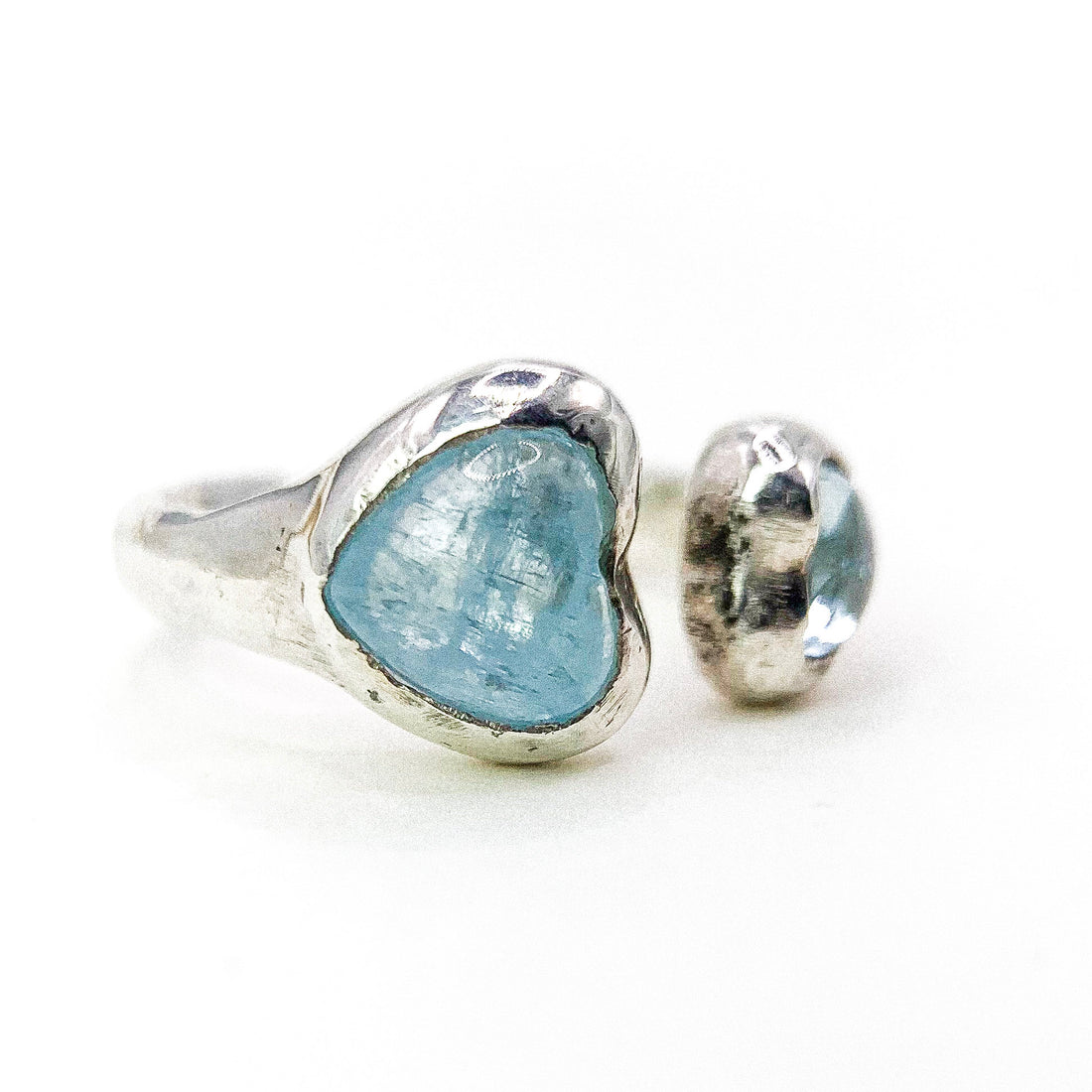 AQUAMARINE OPEN HEART SILVER RING