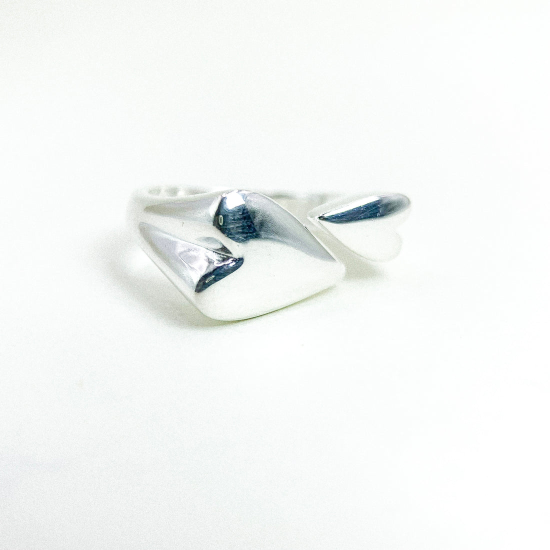OPEN BIG SMALL HEART SILVE RING