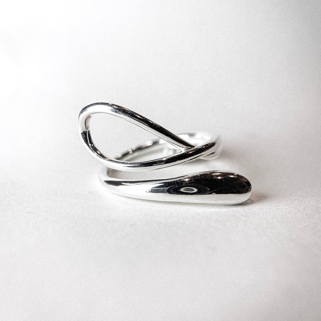 OPEN KNOT SILVER RING