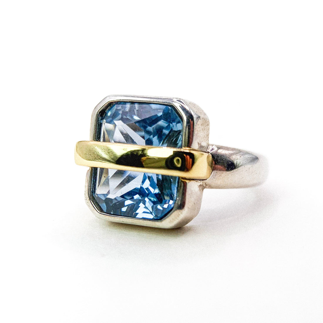 CZ BLUE SILVER RING