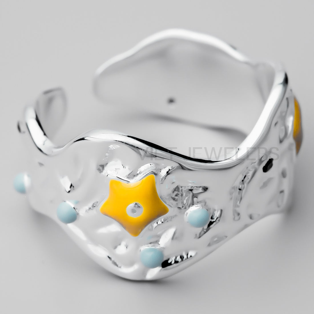 R YELLOW ENAMEL STAR PINK GEM